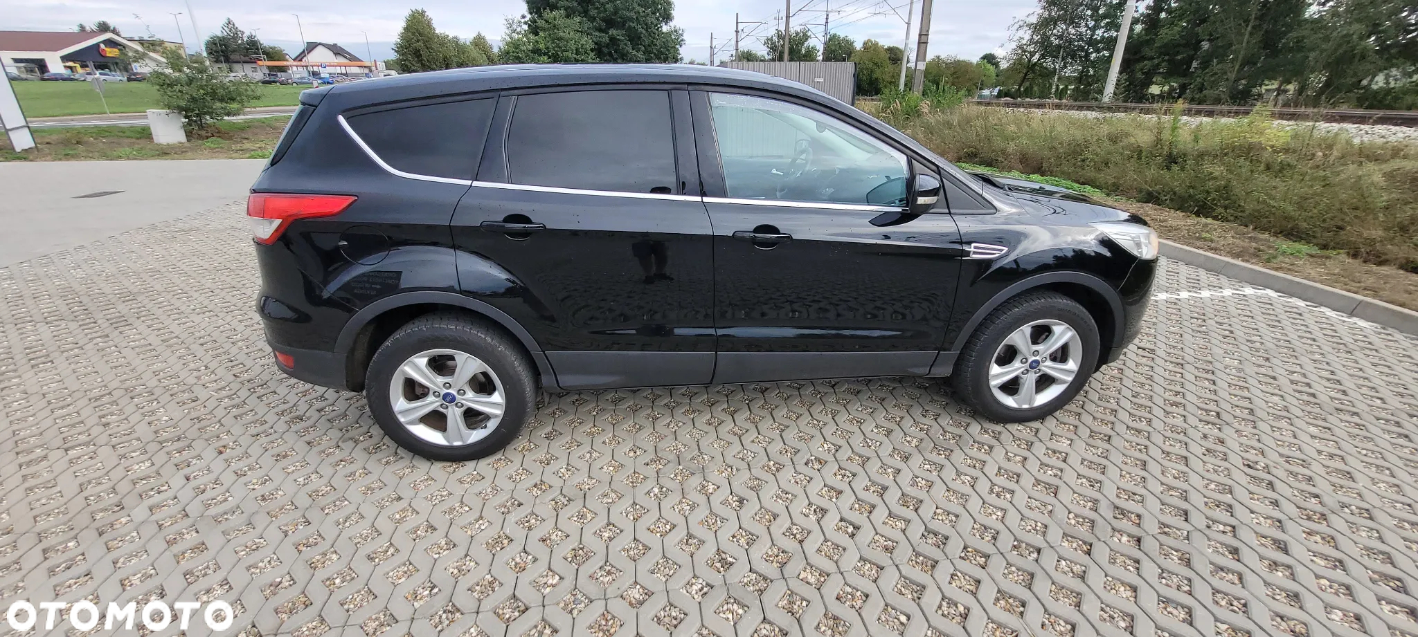Ford Kuga 2.0 TDCi 4WD Titanium - 4