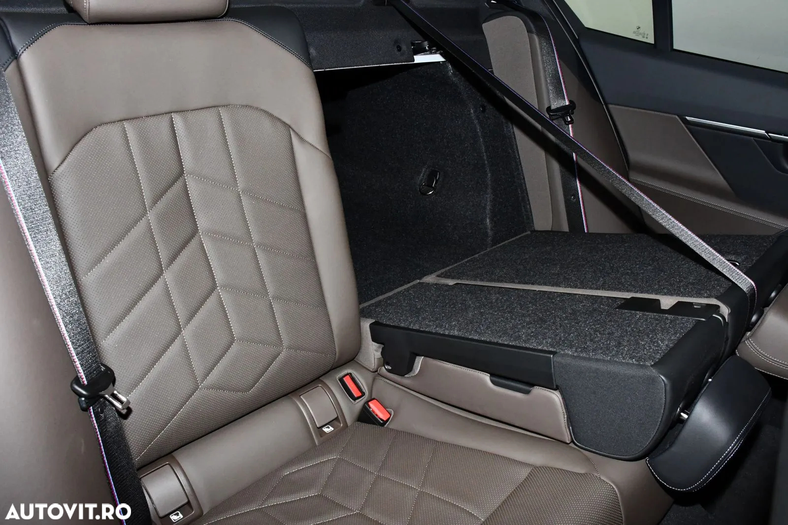 BMW Seria 5 550e xDrive AT PHEV - 20