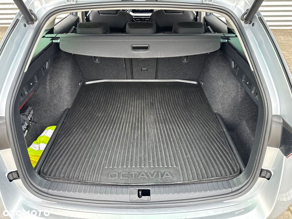 Skoda Octavia 1.4 TSI Plug-In Hybrid Style DSG - 35