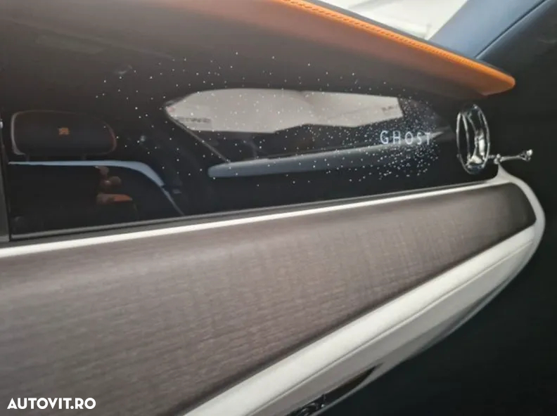 Rolls-Royce Ghost - 8