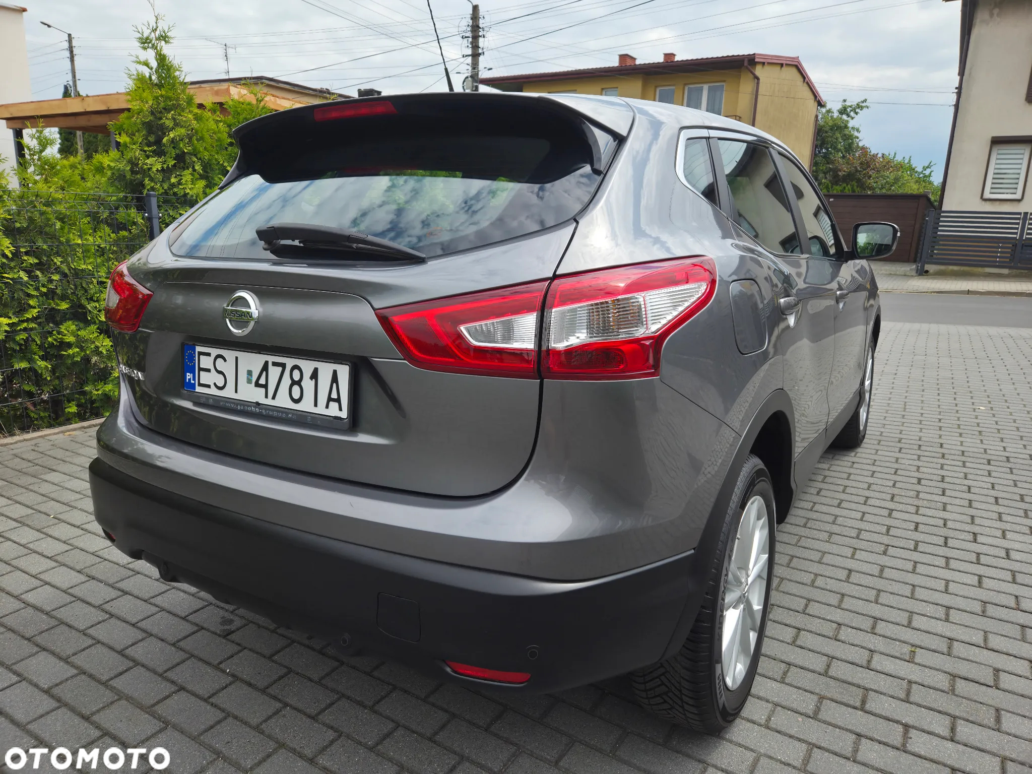 Nissan Qashqai 1.2 DIG-T N-Connecta - 9