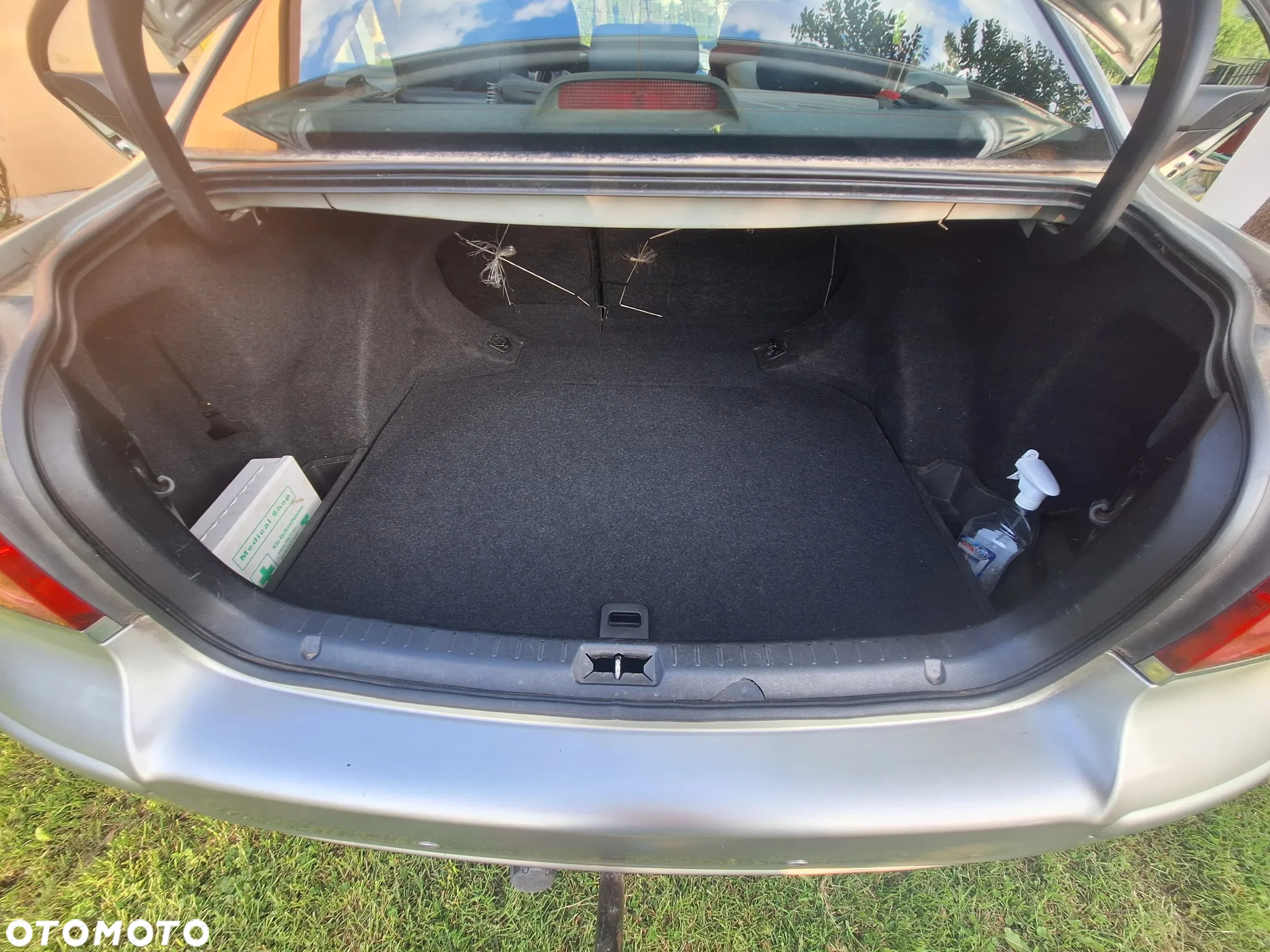 Toyota Avensis 2.0 D-4D Prestige - 14