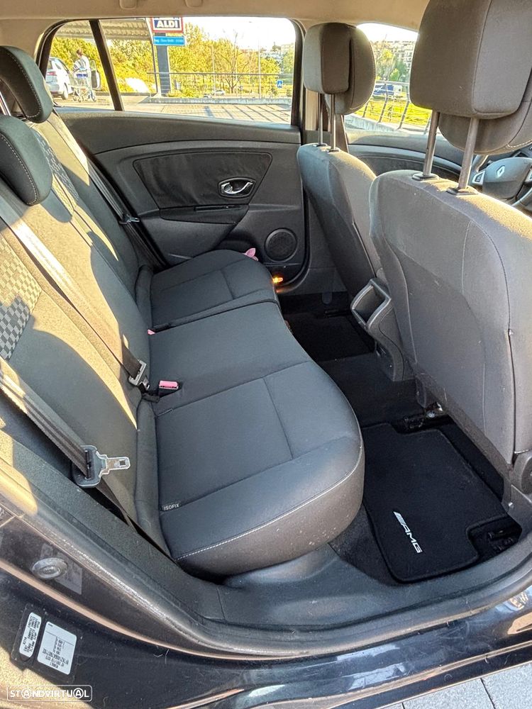 Renault Mégane Sport Tourer - 22