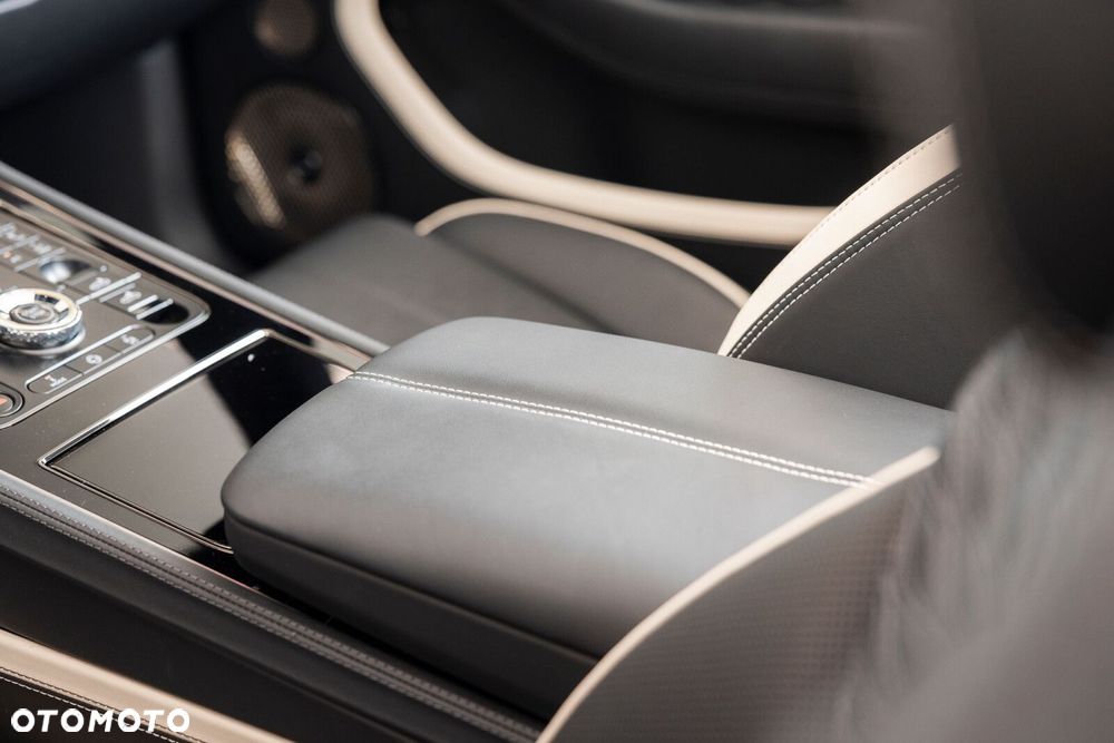 Bentley Continental GT - 23