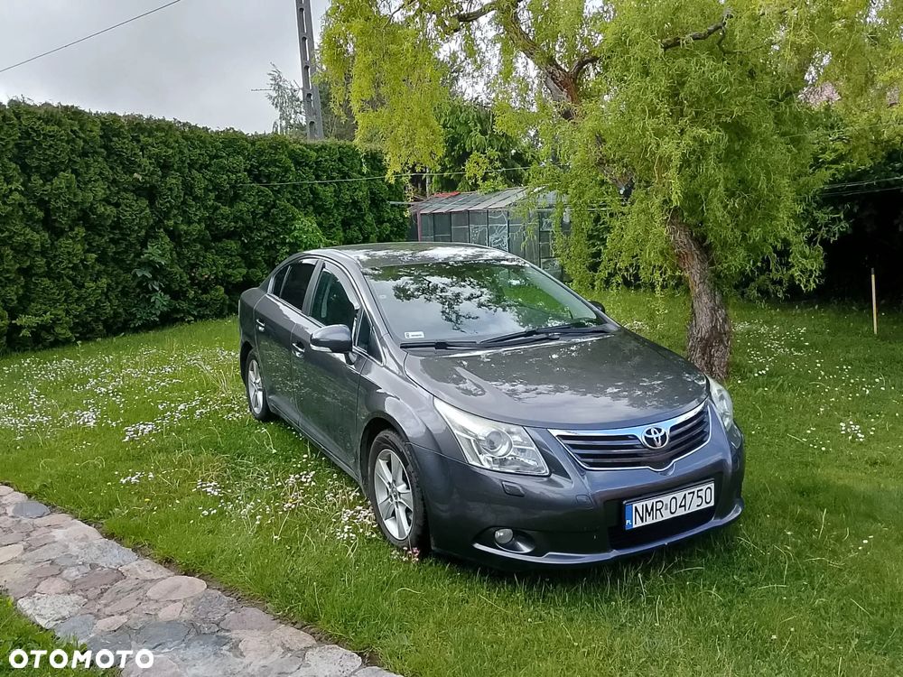 Toyota Avensis - 3