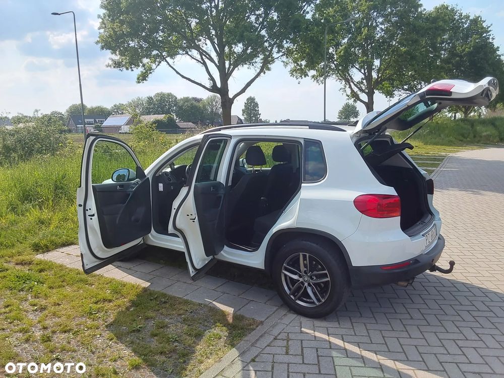 Volkswagen Tiguan 2.0 TDI SCR BlueMotion Technology Trend & Fun - 11