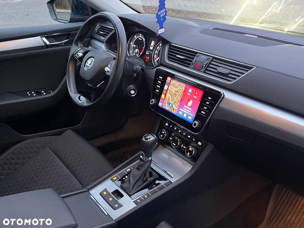Skoda Superb 2.0 TDI SCR Ambition DSG - 21