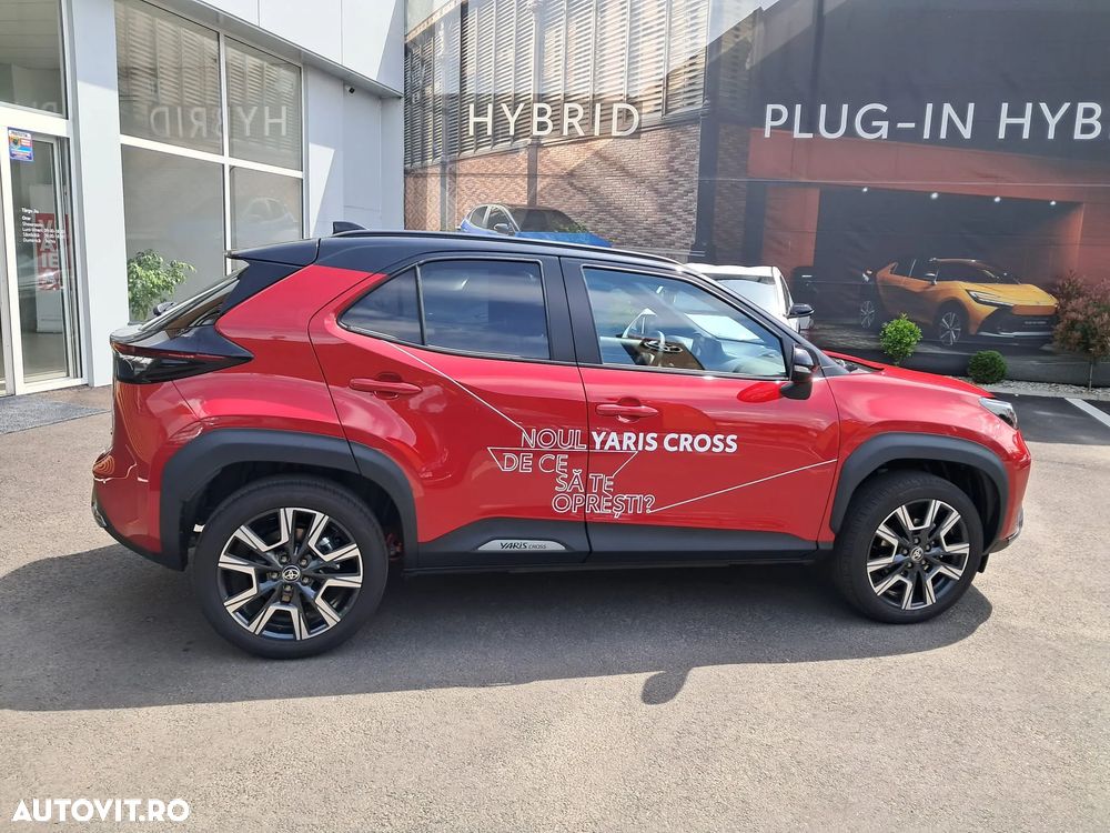 Toyota Yaris Cross 1.5 VVT-i HSD 4x2 Exclusive Adventure - 9