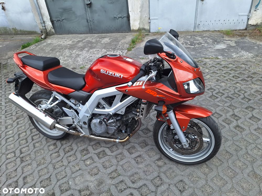 Suzuki SV - 6