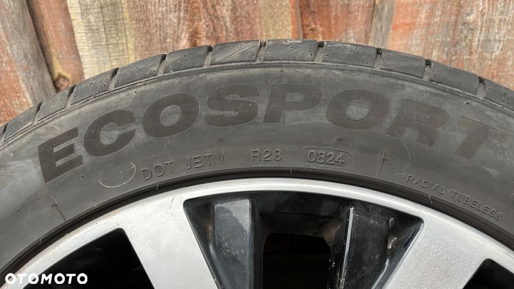 Volkswagen Multivan - 29