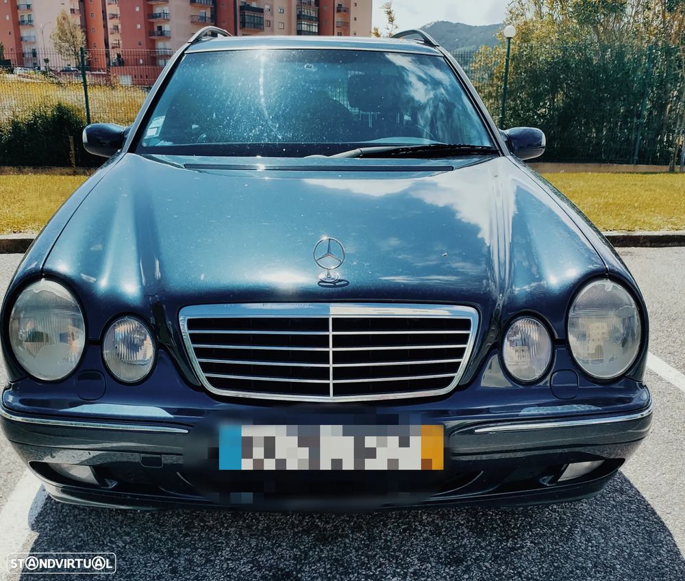 Mercedes-Benz E 320 CDi Avantgarde - 3