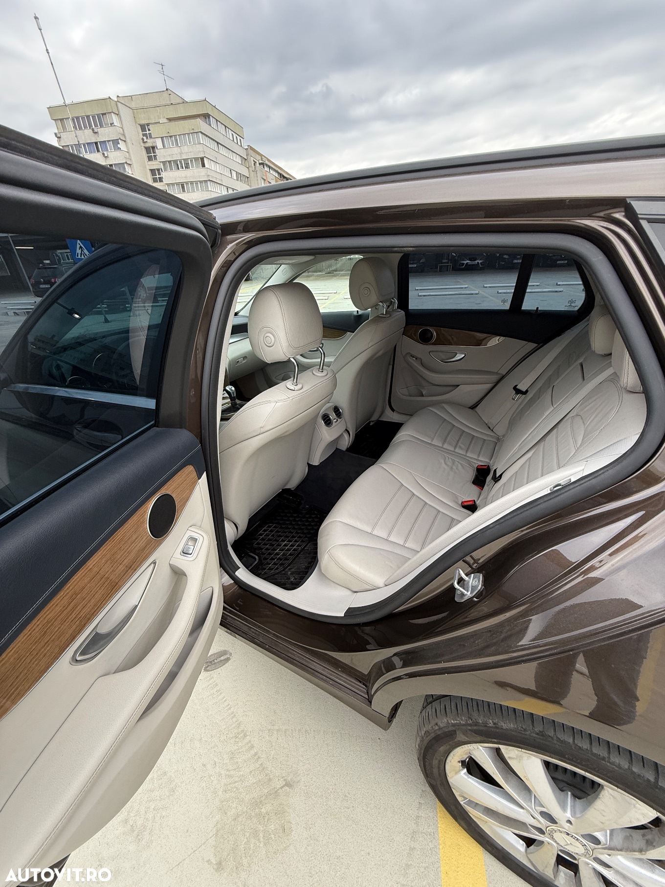 Mercedes-Benz C 220 d - 10