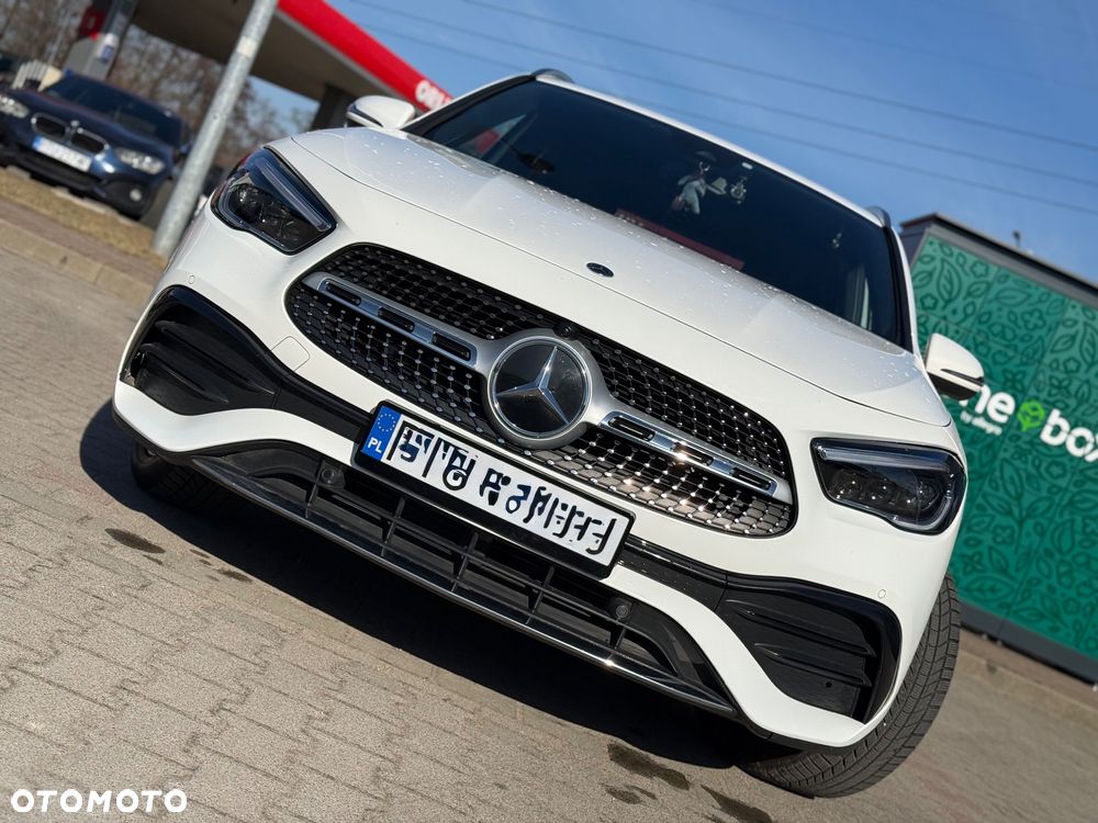 Mercedes-Benz GLA 200 d 8G-DCT AMG Line - 1