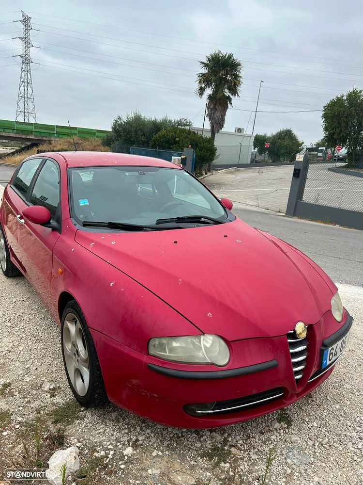 Alfa Romeo 147 1.6 TS - 2