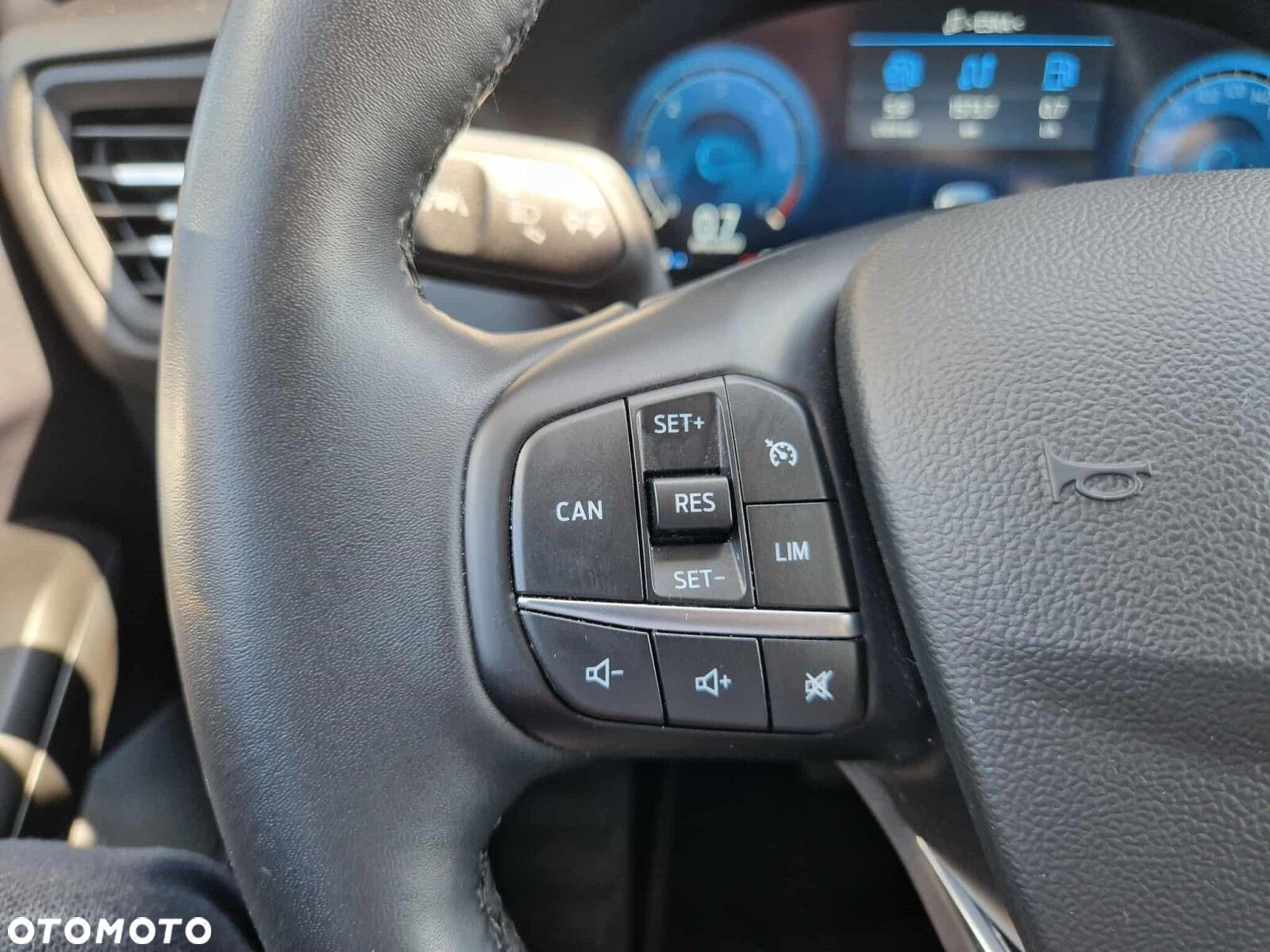 Ford Focus 1.5 EcoBlue Titanium X - 21
