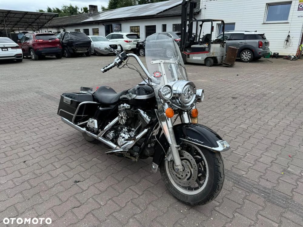 Harley-Davidson Touring Road King - 11
