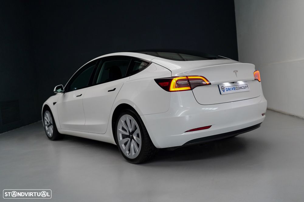 Tesla Model 3 Tração Traseira Standard - 23