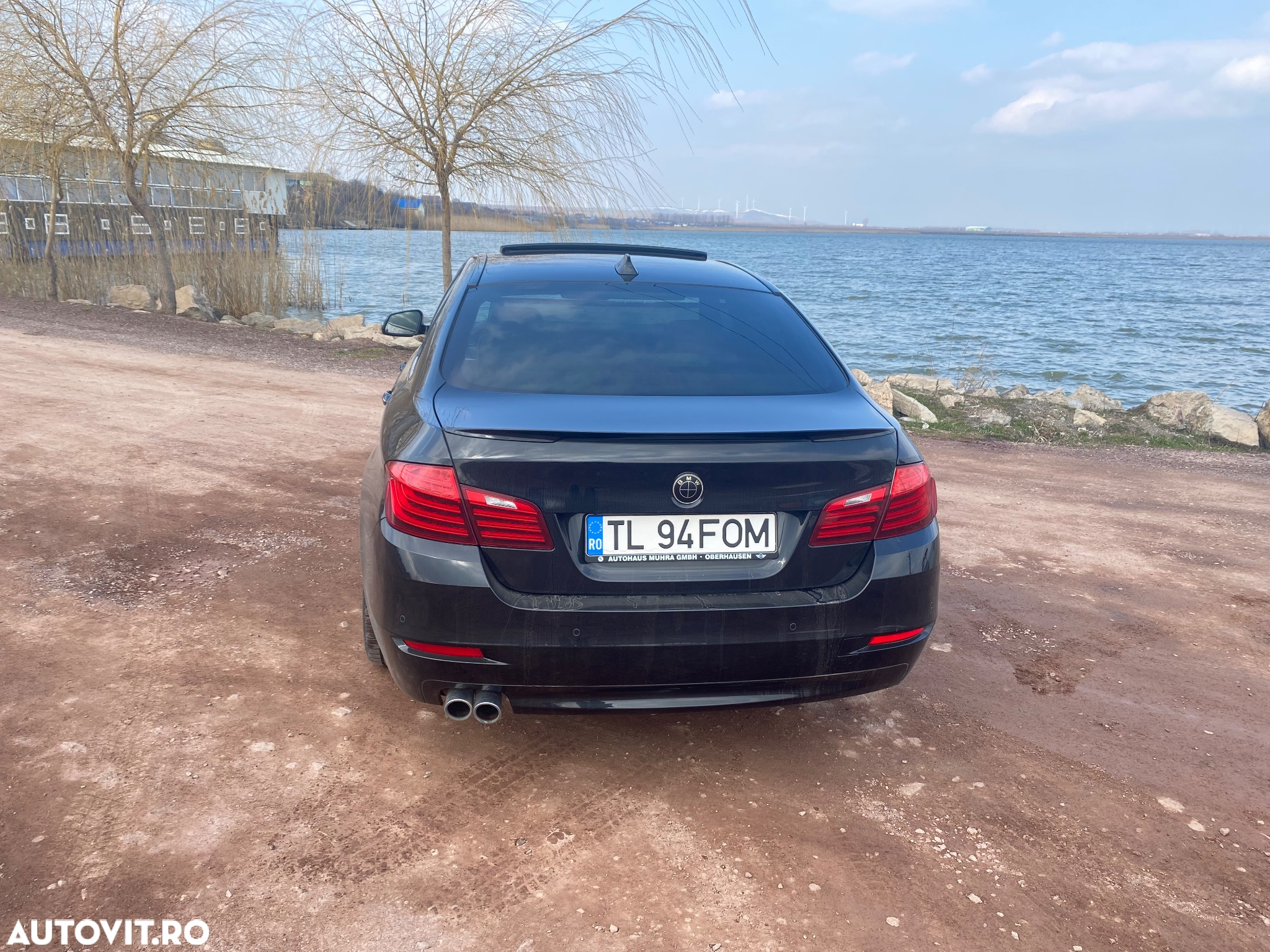 BMW Seria 5 520d xDrive AT - 9