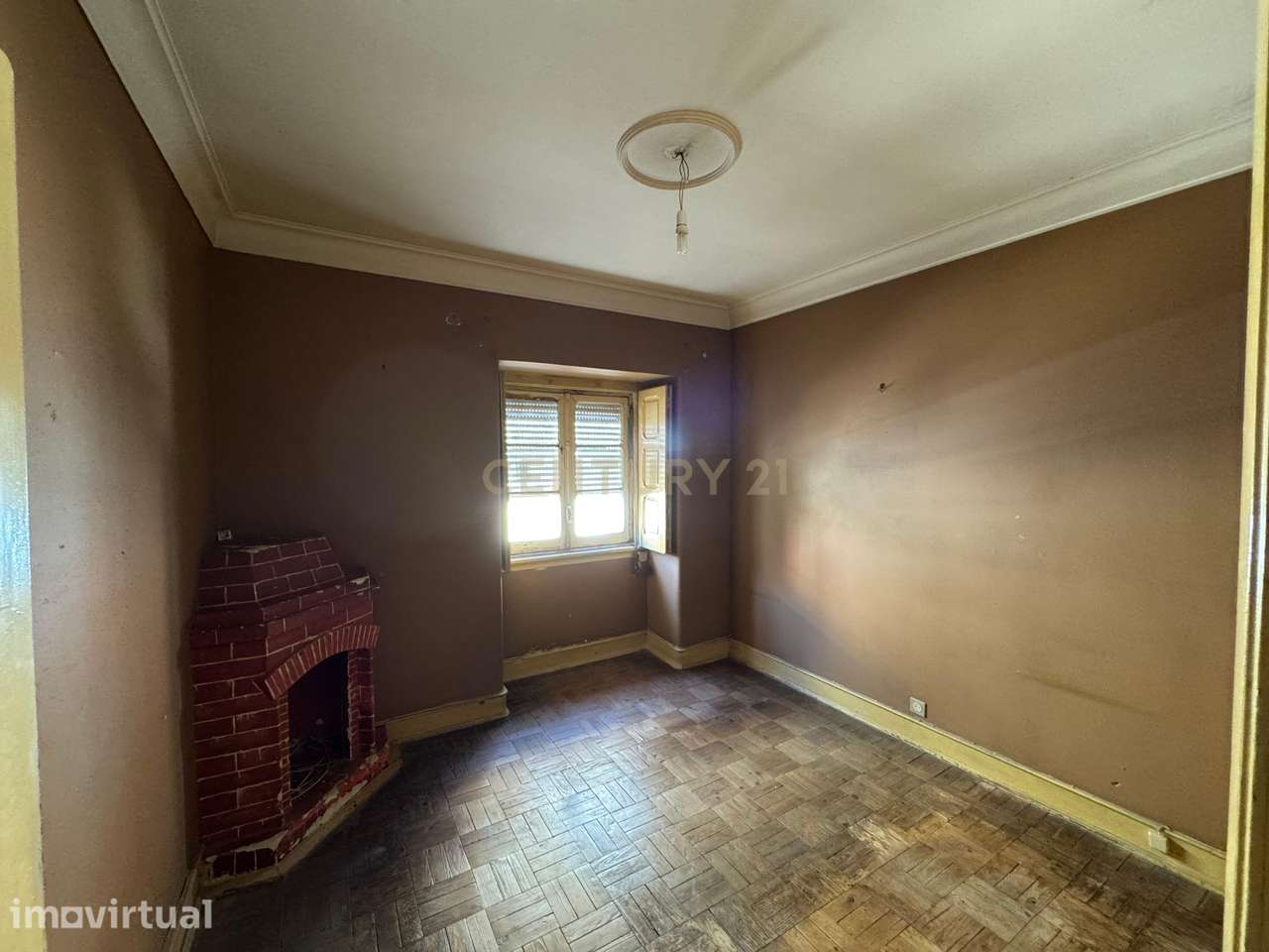 Apartamento T2 para Recuperação na Penha de França, Lisboa - Grande imagem: 4/17