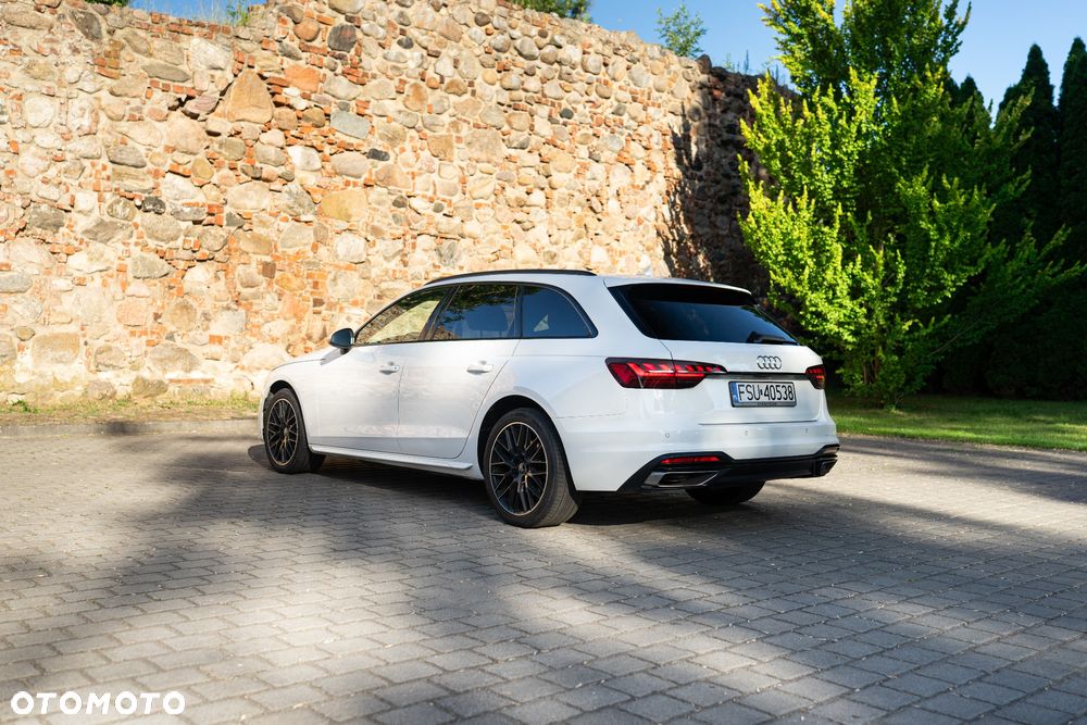 Audi A4 Avant - 15