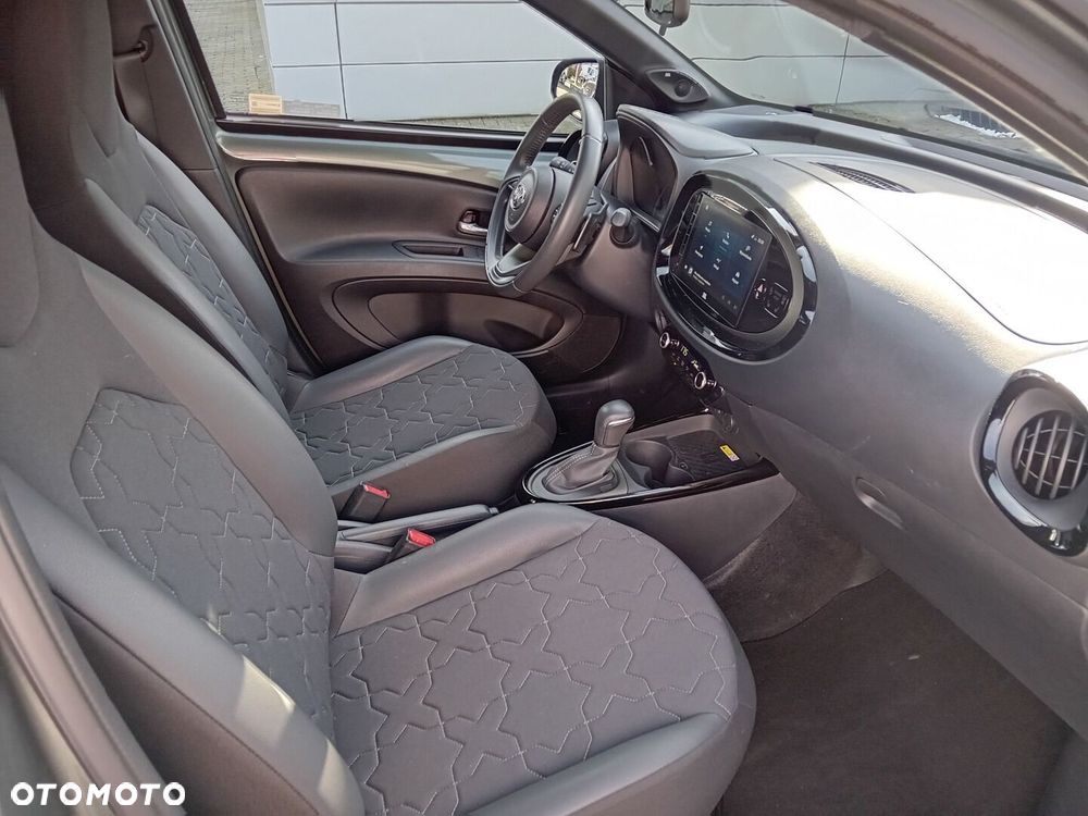Toyota Aygo X 1.0 VVT-i Selection CVT - 19