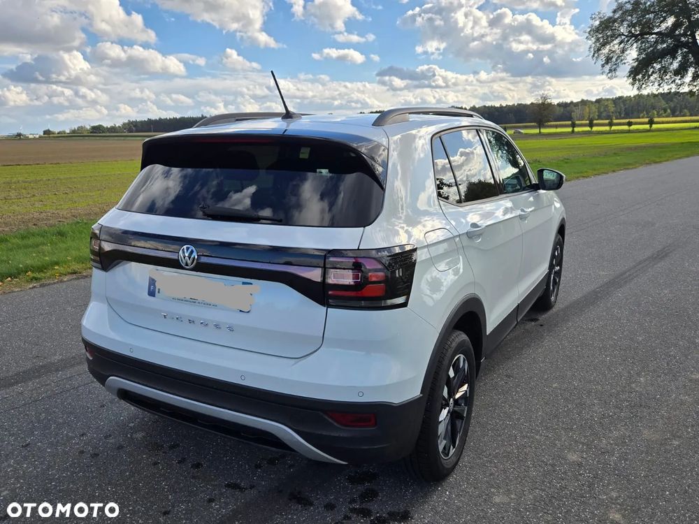 Volkswagen T-Cross - 2