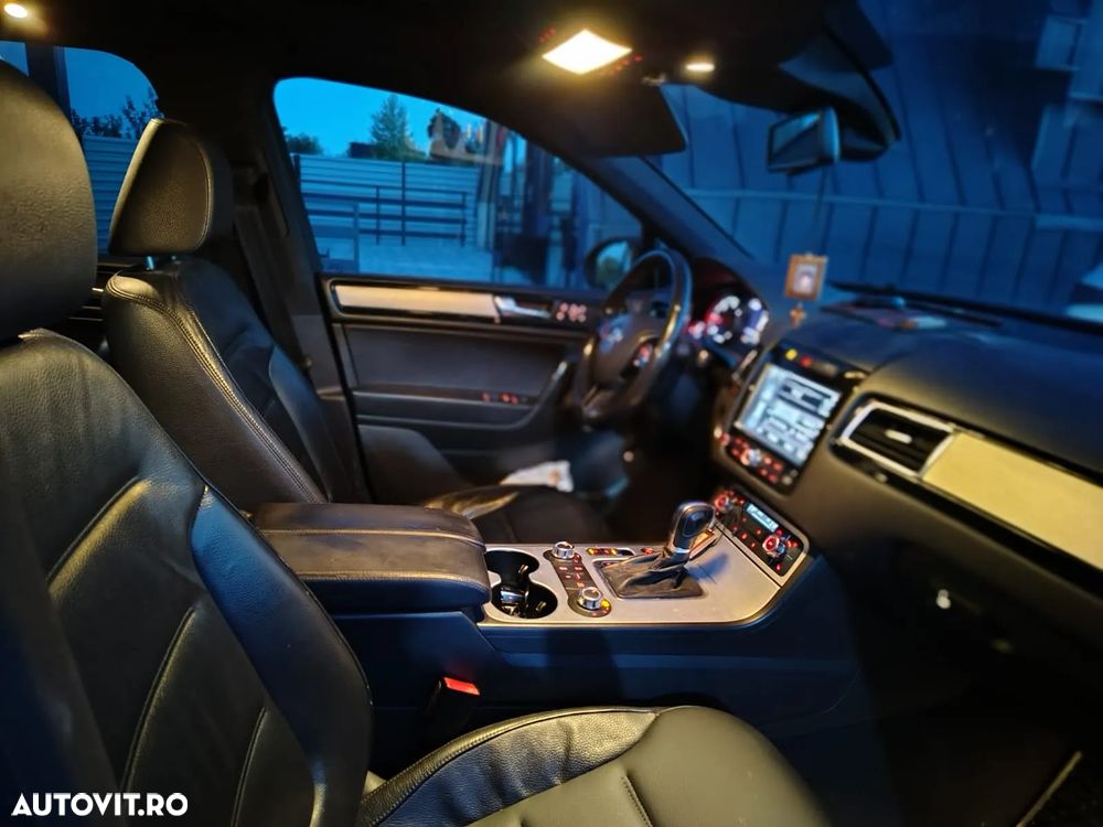 Volkswagen Touareg 3.0 V6 TDI BMT - 7