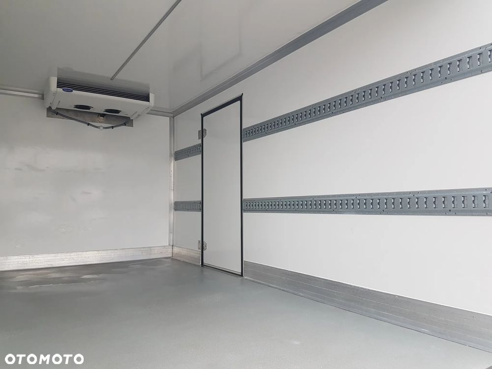 Renault MASTER 8EP CHŁODNIA 4,21x2,11x2,00 IZOTERMA AGREGAT CARRIER XARIOS 350 ZASILANIE Z SILNIKA + ELEKTRYCZNE STACJONARNE KLIMA - 21