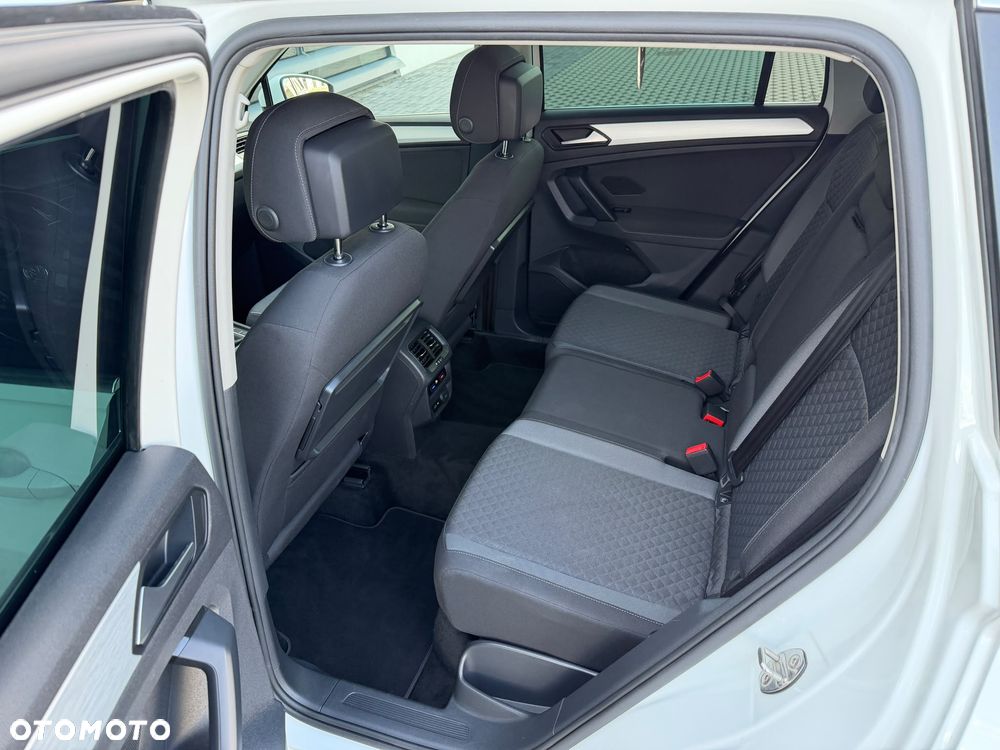 Volkswagen Tiguan 2.0 TDI SCR DSG United - 23
