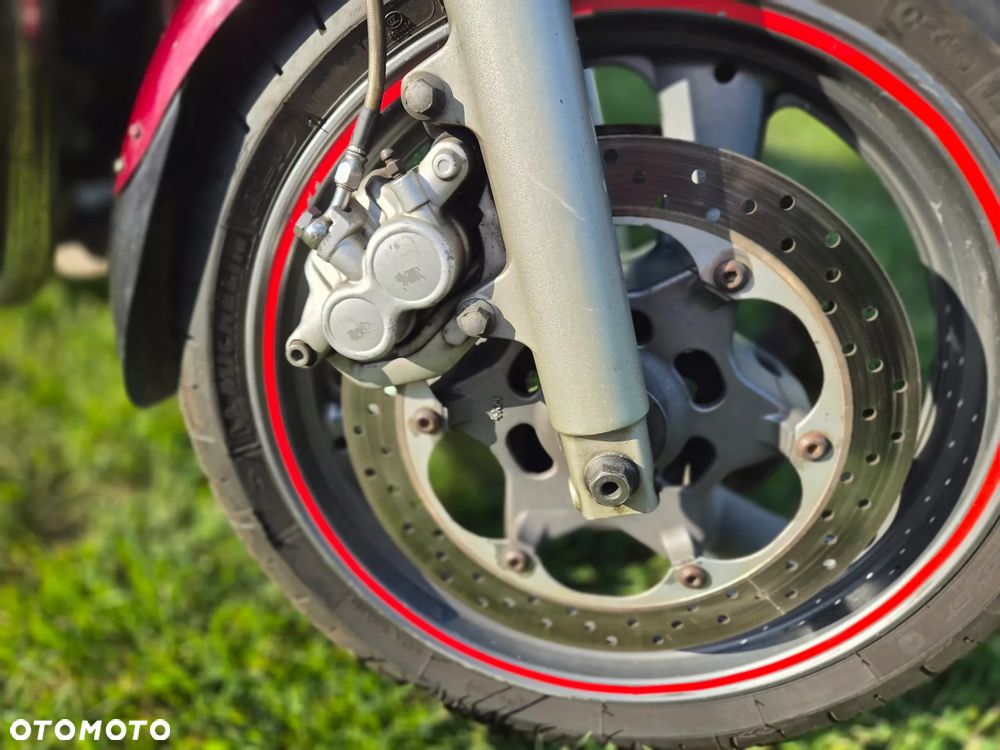 Yamaha XJ - 8
