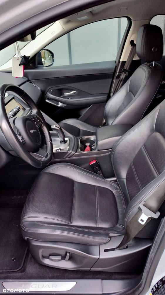 Jaguar E-Pace 2.0 i4P AWD S - 7