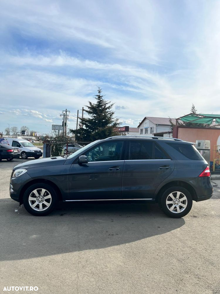 Mercedes-Benz ML 250 BlueTEC 4MATIC 7G-TRONIC - 7