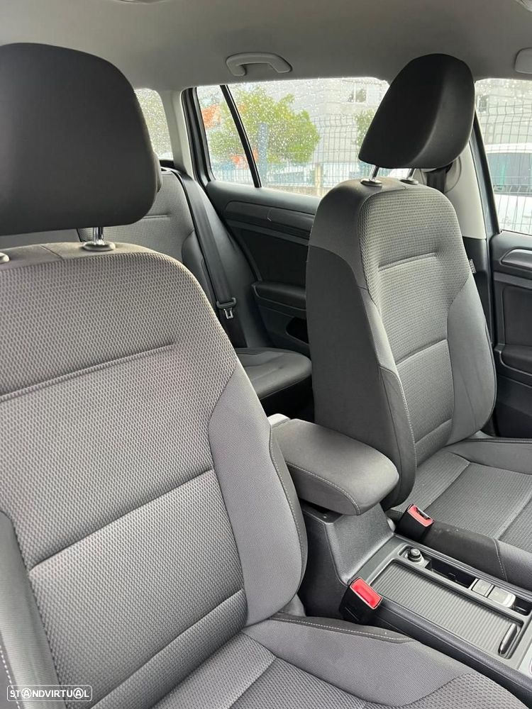 VW Golf Variant 1.6 TDi Confortline - 5