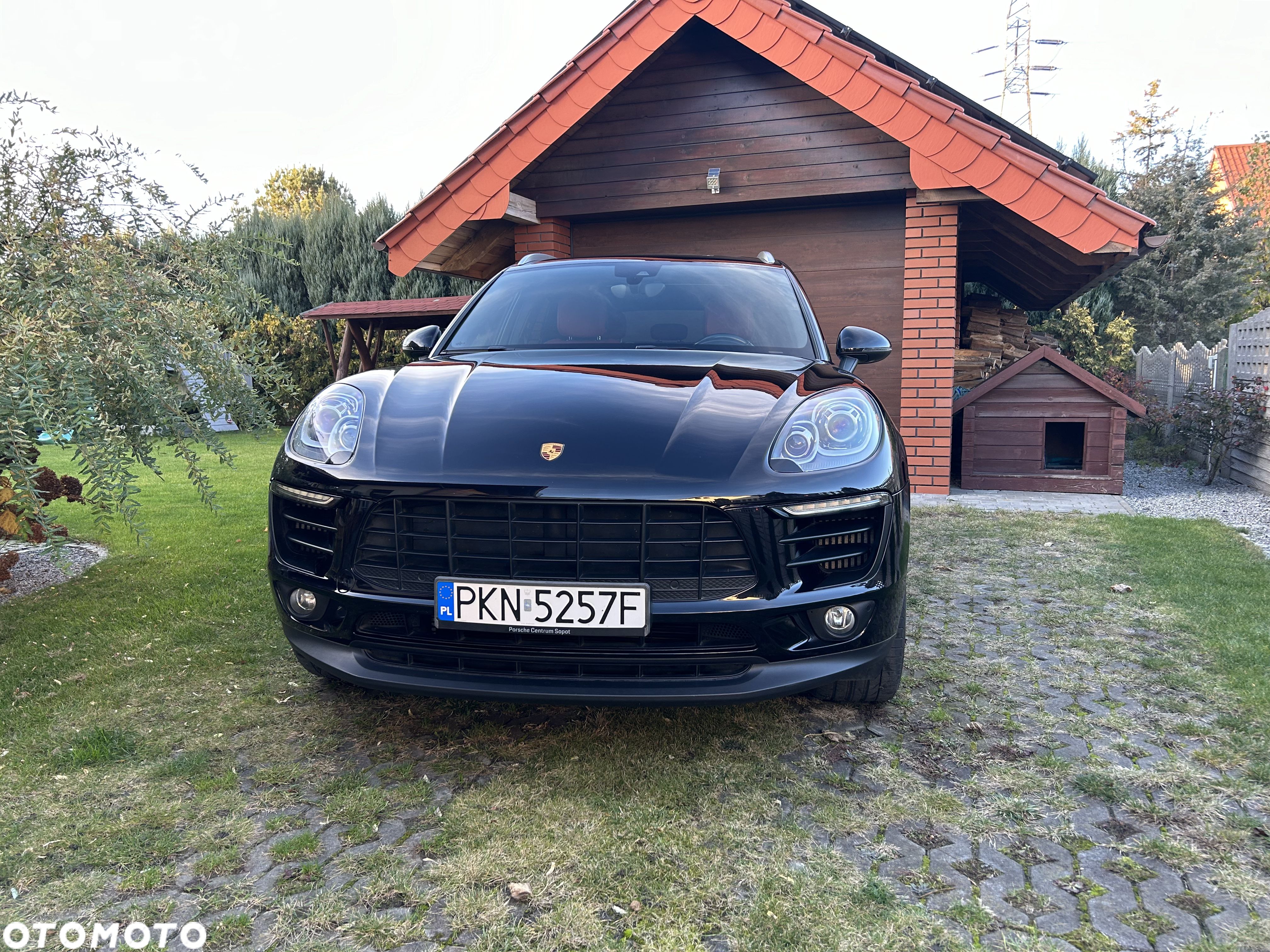 Porsche Macan S - 1
