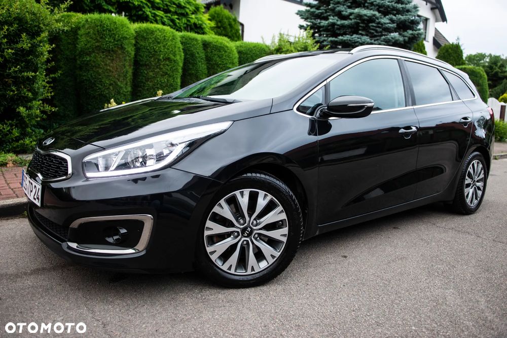 Kia Ceed 1.6 GDI Vision - 1