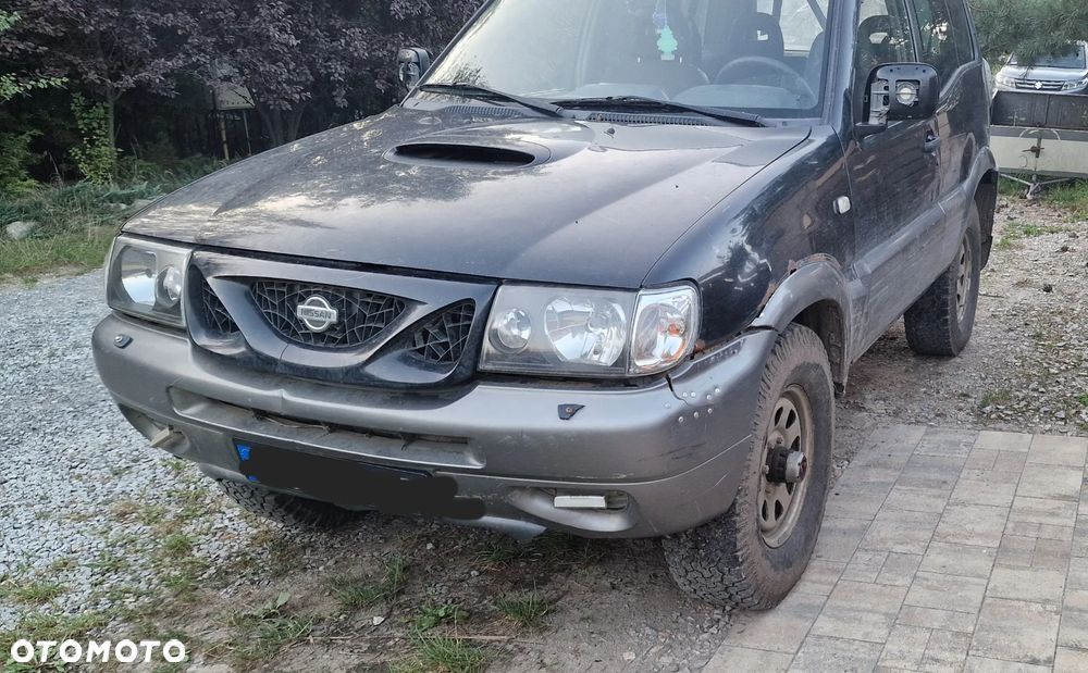 Nissan Terrano 2.7 TDi Comfort - 2