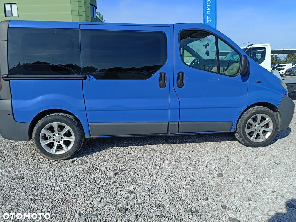 Opel Vivaro - 5