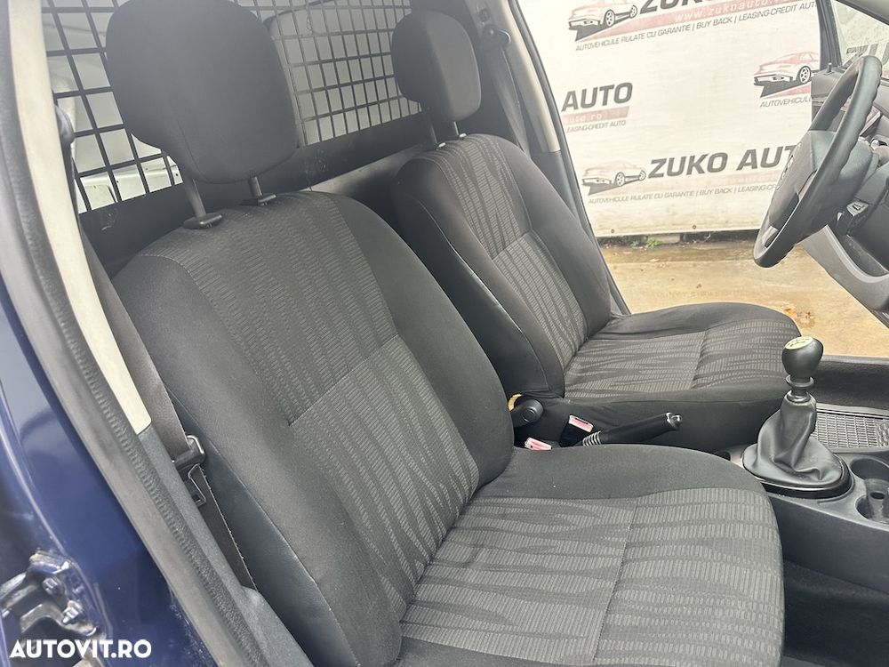 Dacia Duster 1.5 dCi 4x4 Laureate - 12