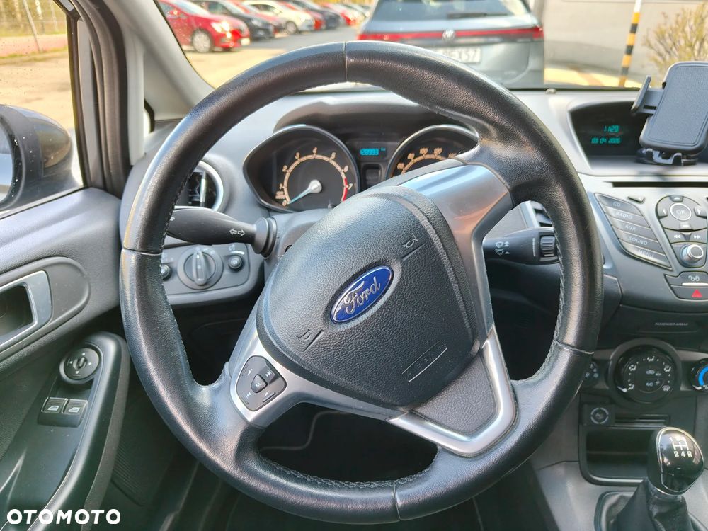 Ford Fiesta 1.4 Titanium - 16