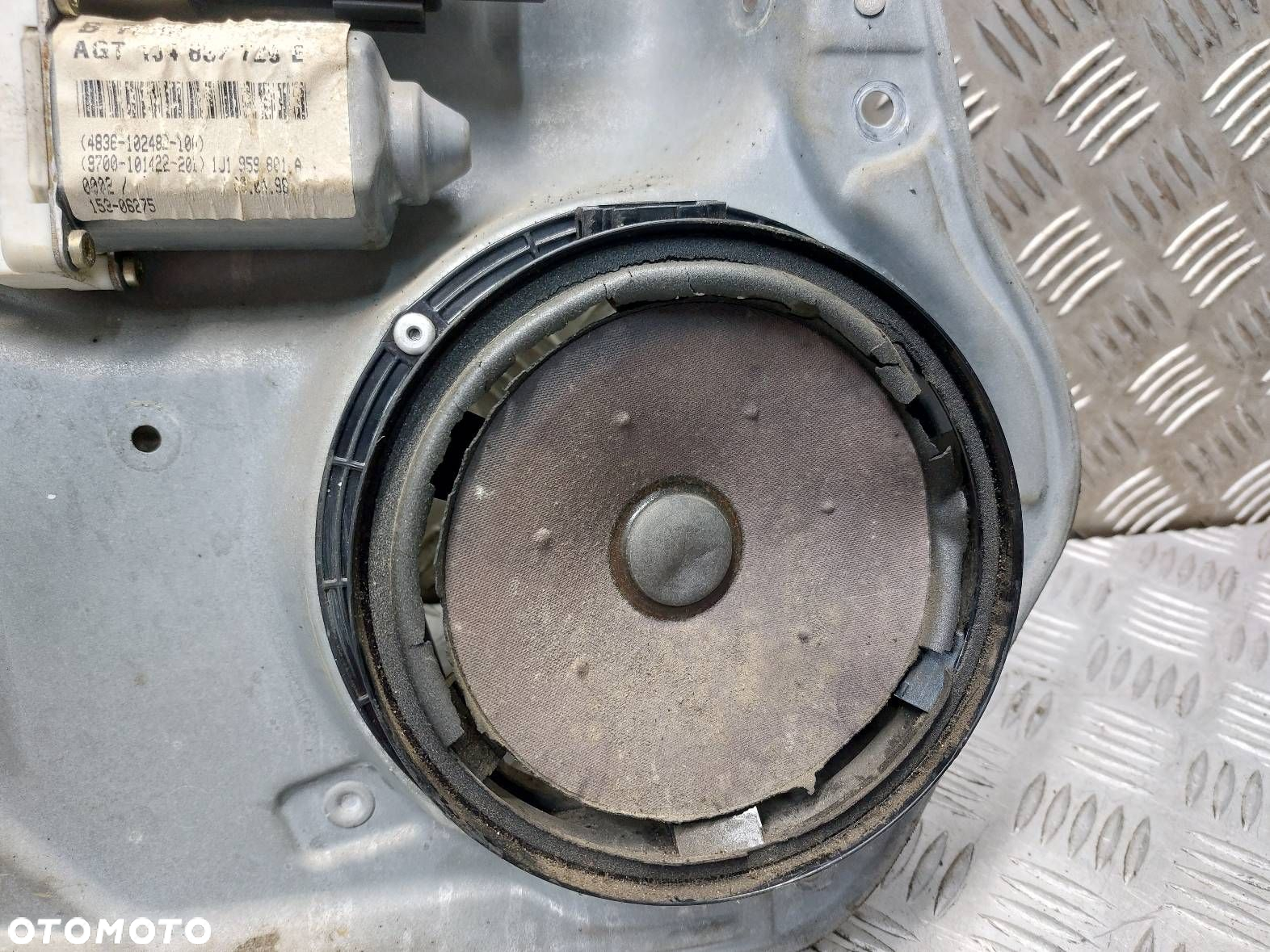 MECHANIZM SZYBY ELEKTRYCZNY LEWY PRZÓD VOLKSWAGEN GOLF IV 1J4837755A - 2