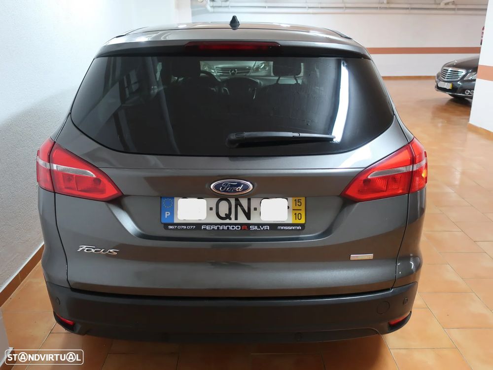 Ford Focus 1.0 SCTi Titanium - 10