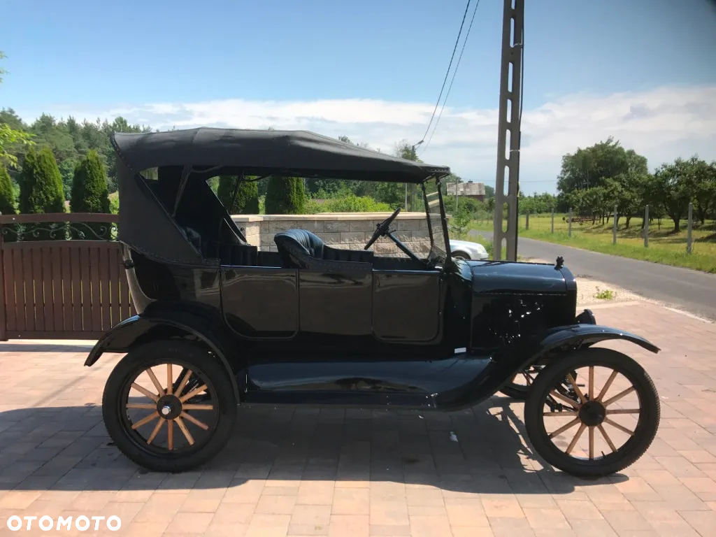 Ford Inny - 18
