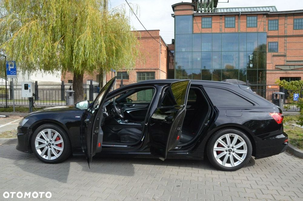 Audi A6 Avant 55 TFSI e quattro S tronic S line - 39