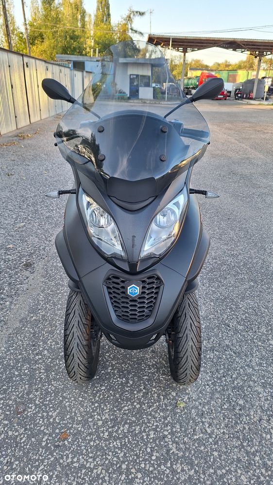 Piaggio MP-3 - 19