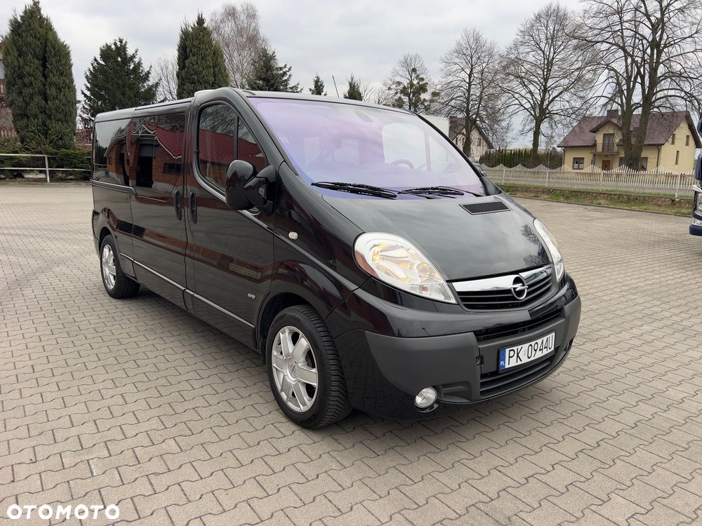 Opel Vivaro - 2