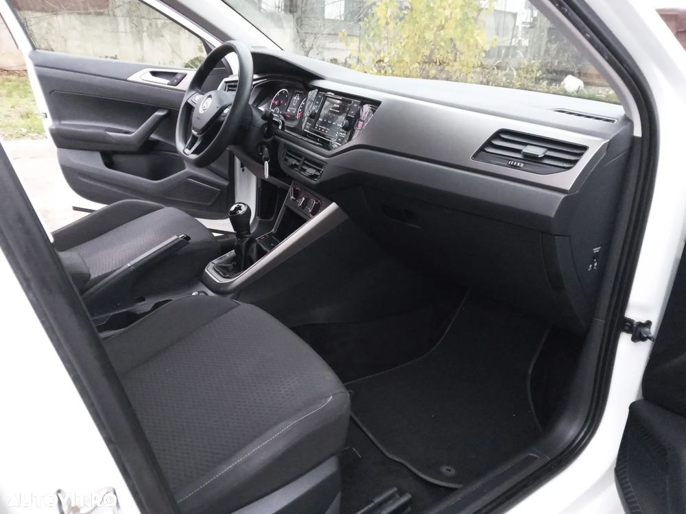 Volkswagen Polo 1.6 TDI Comfortline - 8