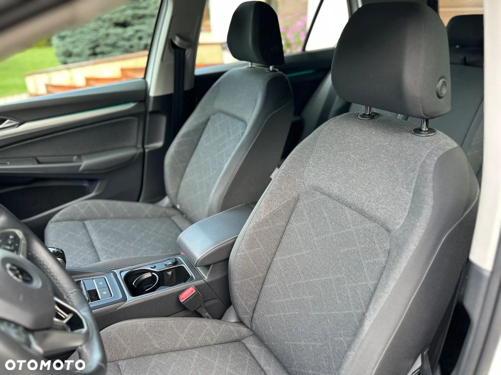 Volkswagen Golf 1.5 TSI EVO Style - 18