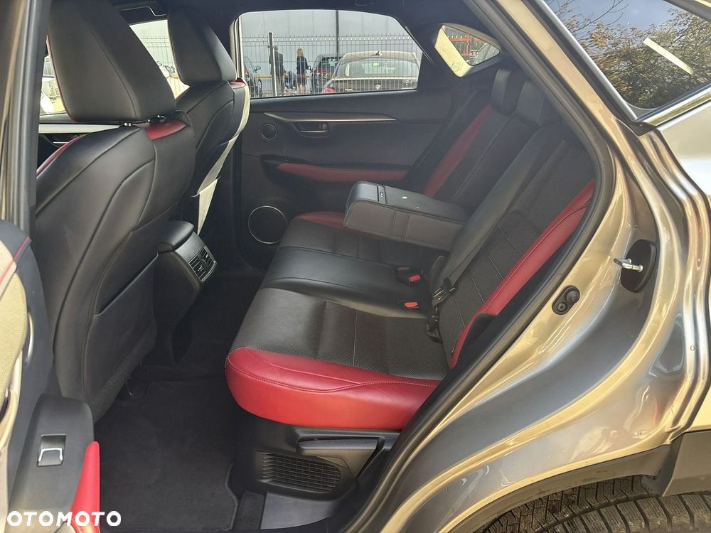 Lexus NX 300h E-FOUR F SPORT - 19