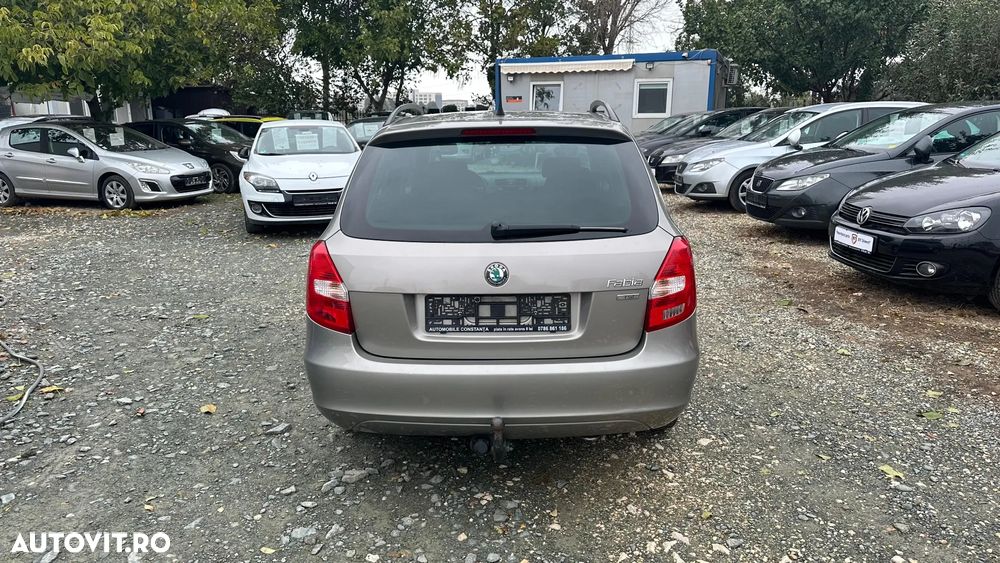 Skoda Fabia 1.2 TSI Ambiente - 12
