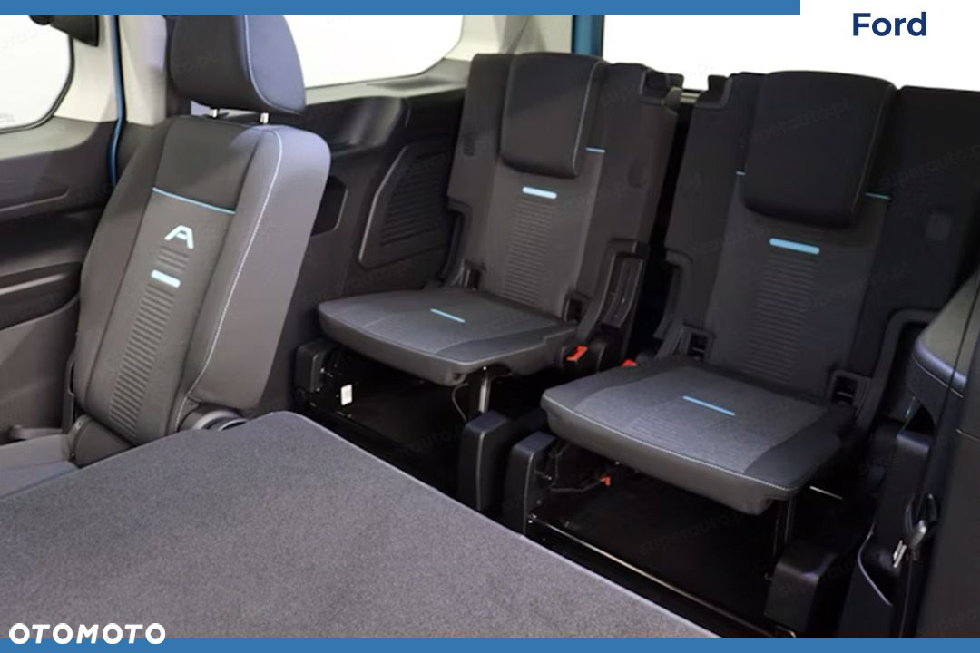 Ford Tourneo Connect - 9